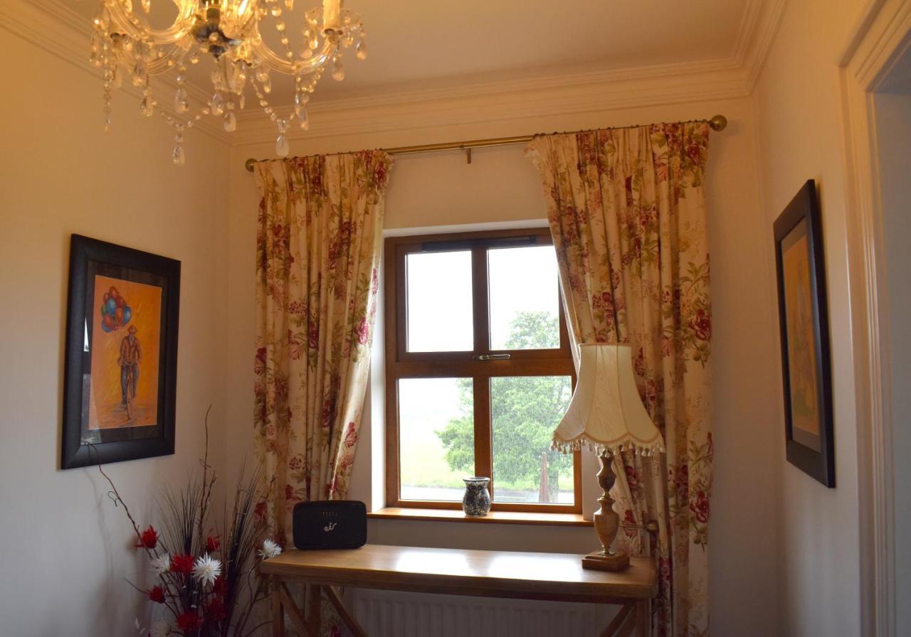 The Meadows B&B โมวิลล์ ภายนอก รูปภาพ